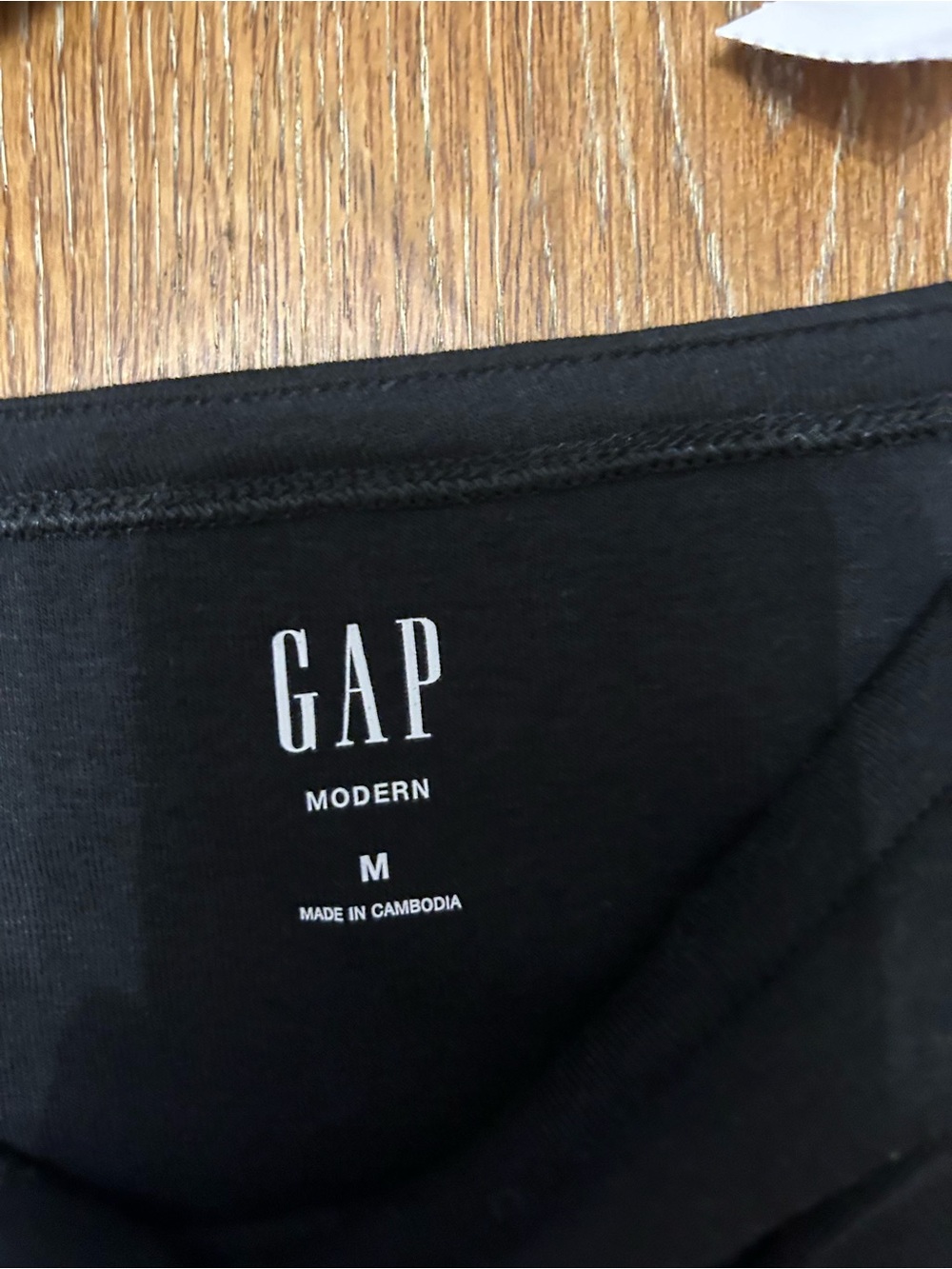 GAP Modern Black Men's Undershirt - M